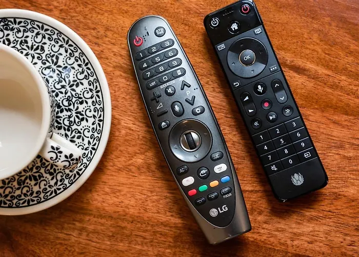 Premium Center By Bookinghost *